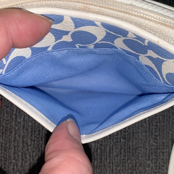 Coach Wristlet Wallet Womens Small Blue White Coated Canvas Signature Clutch - Picture 10 of 15